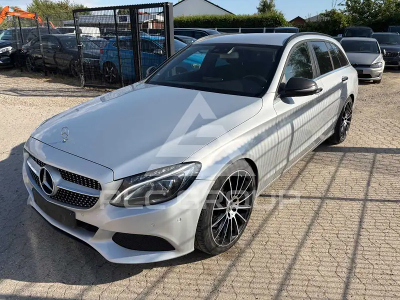 2017 Mercedes Benz C 220