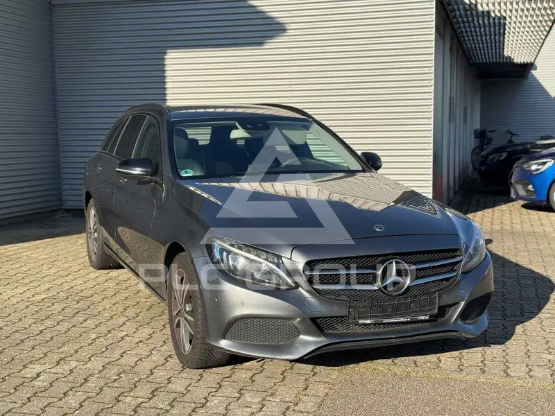 2017 Mercedes Benz C 220