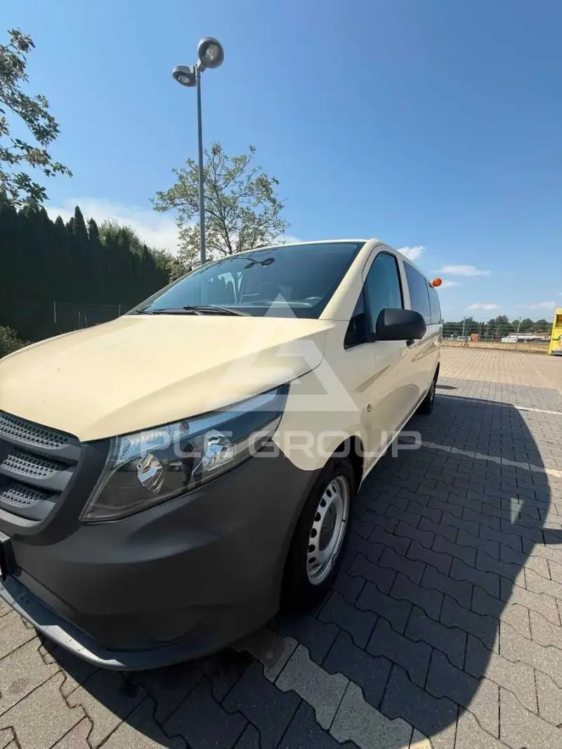 2017 Mercedes Benz Vito