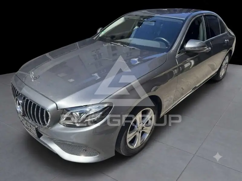 2017 Mercedes Benz E 200