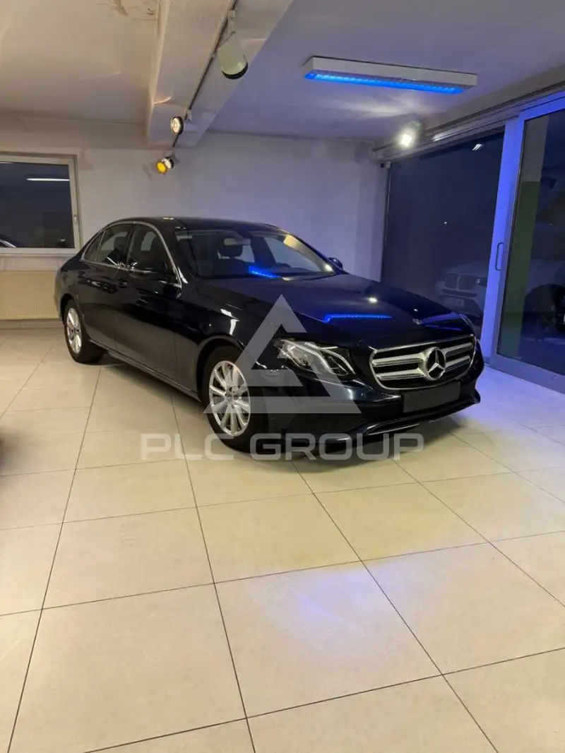 2017 Mercedes Benz E 200