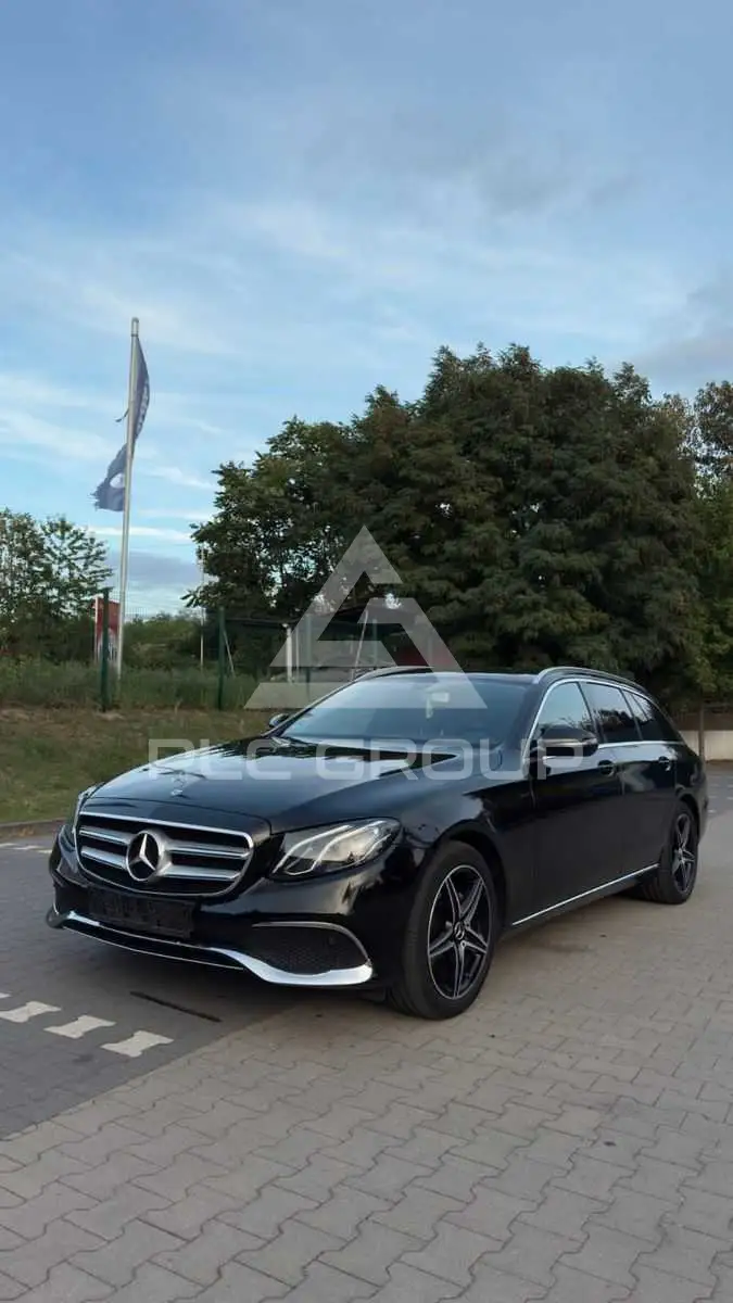2017 Mercedes Benz E 200