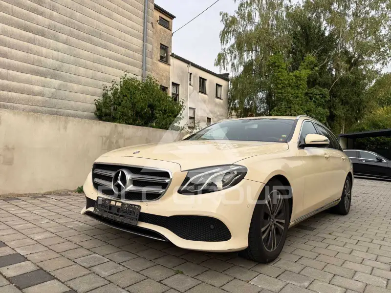 2017 Mercedes Benz E 200