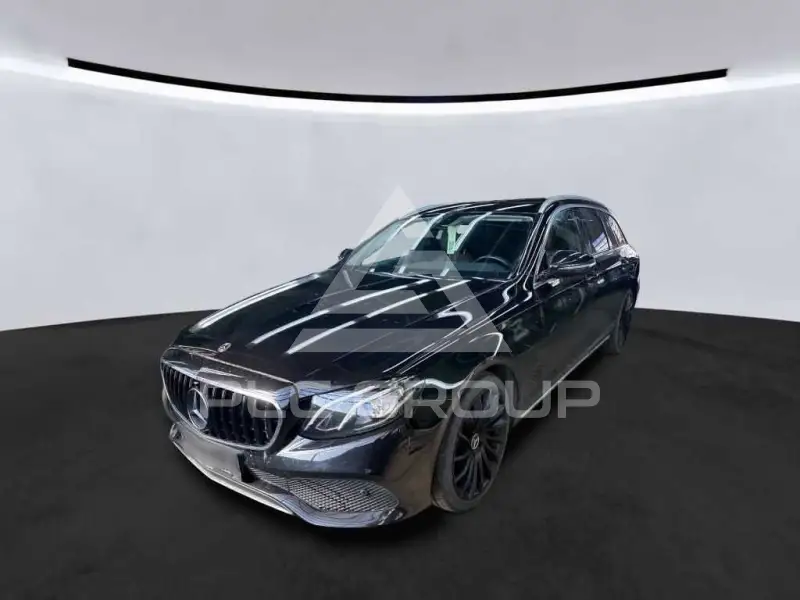 2017 Mercedes Benz E 200