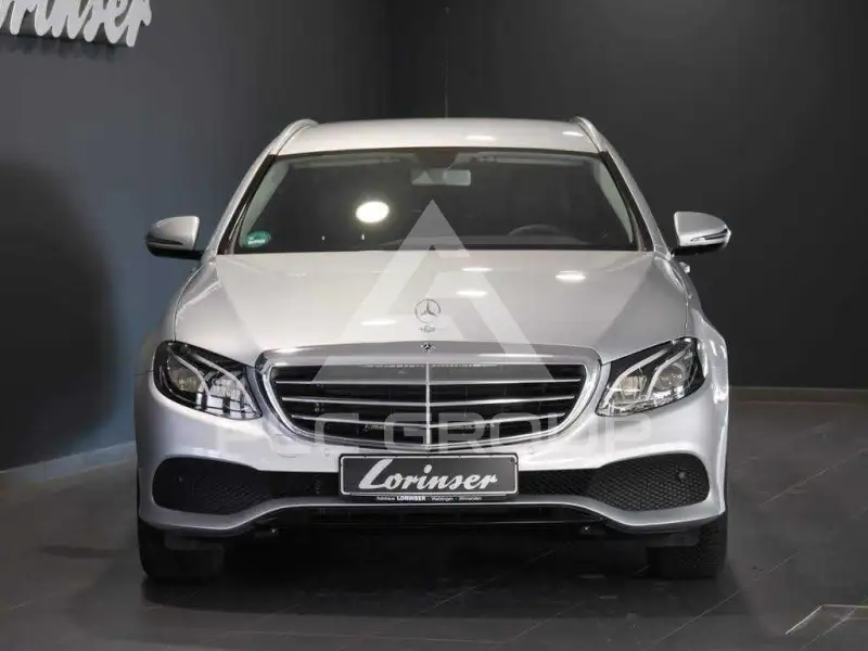 2017 Mercedes Benz E 200