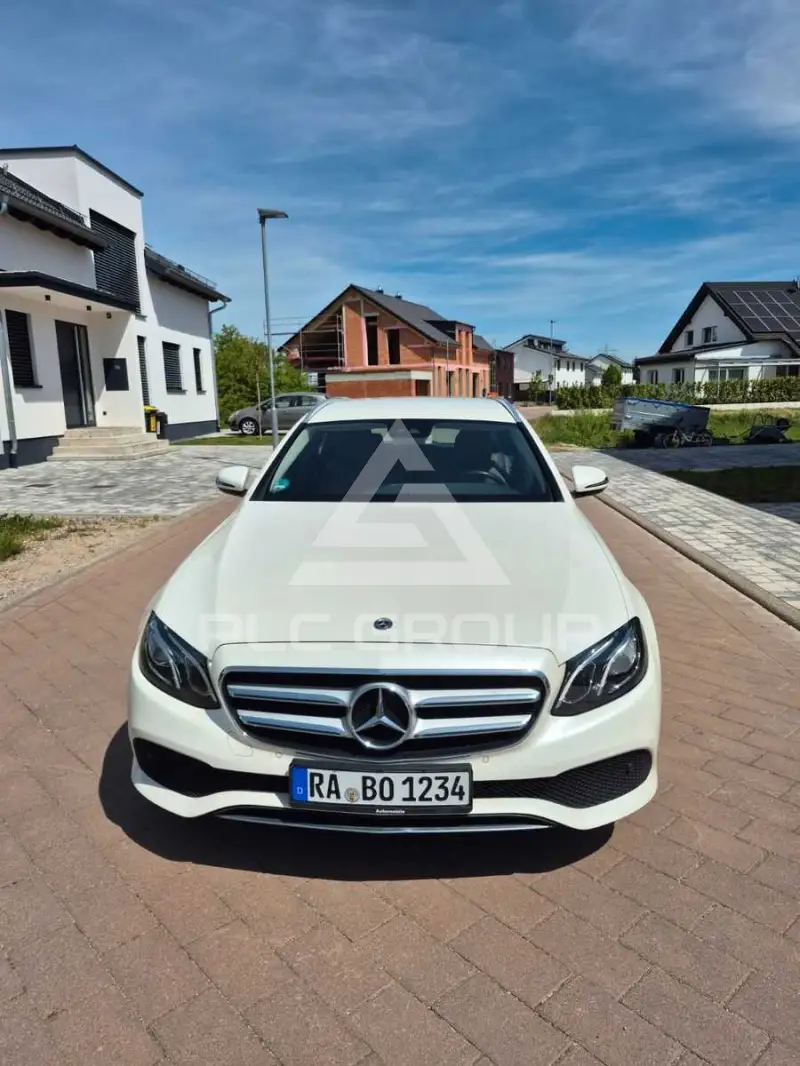 2017 Mercedes Benz E 200