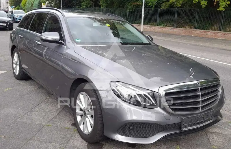 2017 Mercedes Benz E 200