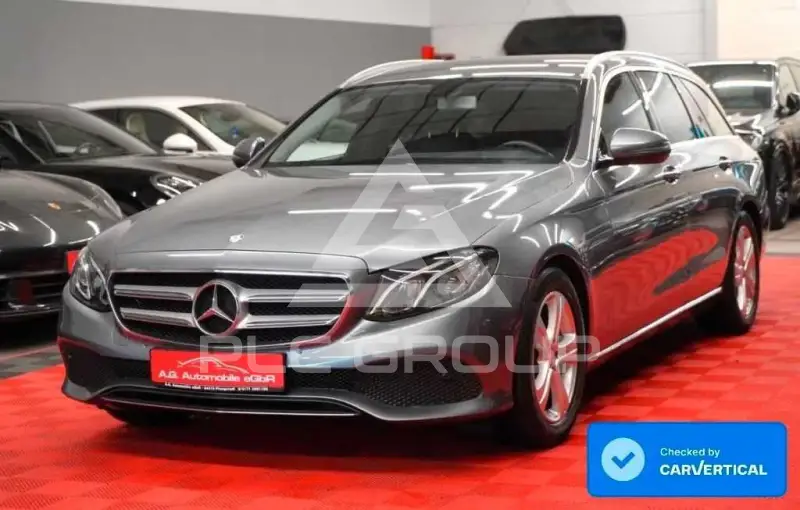 2017 Mercedes Benz E 220
