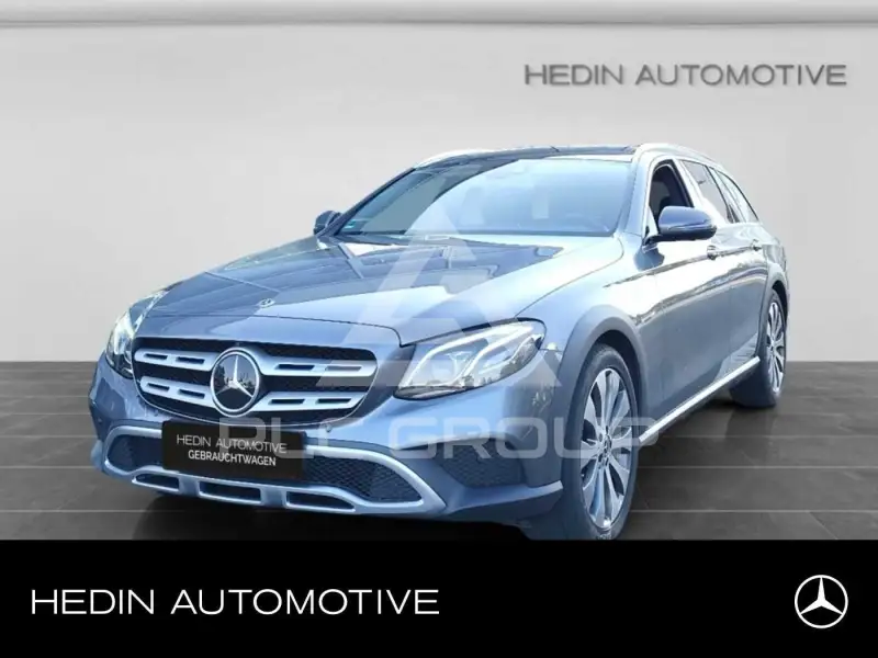 2017 Mercedes Benz E 220