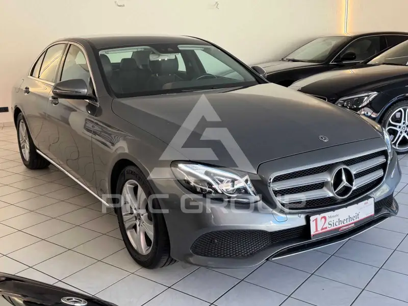 2017 Mercedes Benz E 220