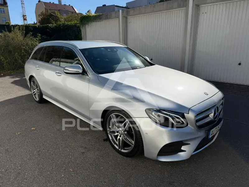 2017 Mercedes Benz E 220