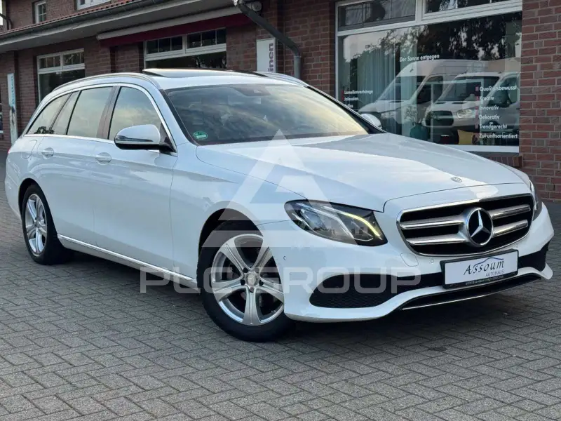 2017 Mercedes Benz E 220