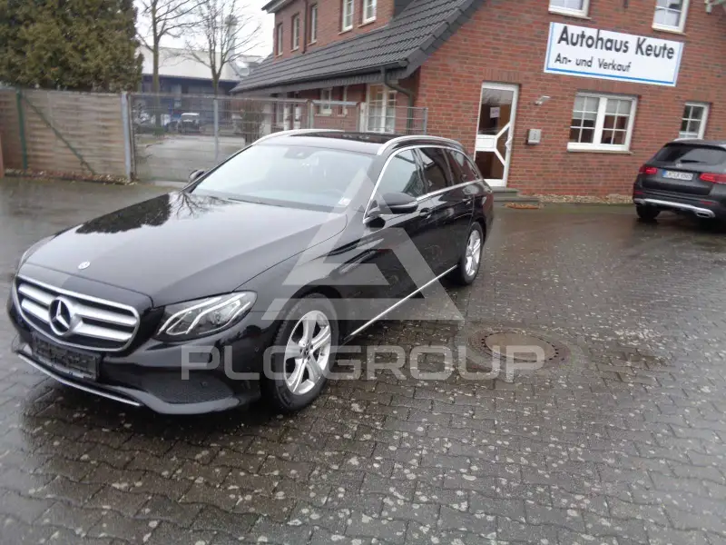 2017 Mercedes Benz E 220