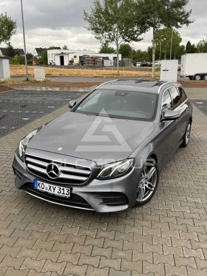 2017 Mercedes Benz E 220