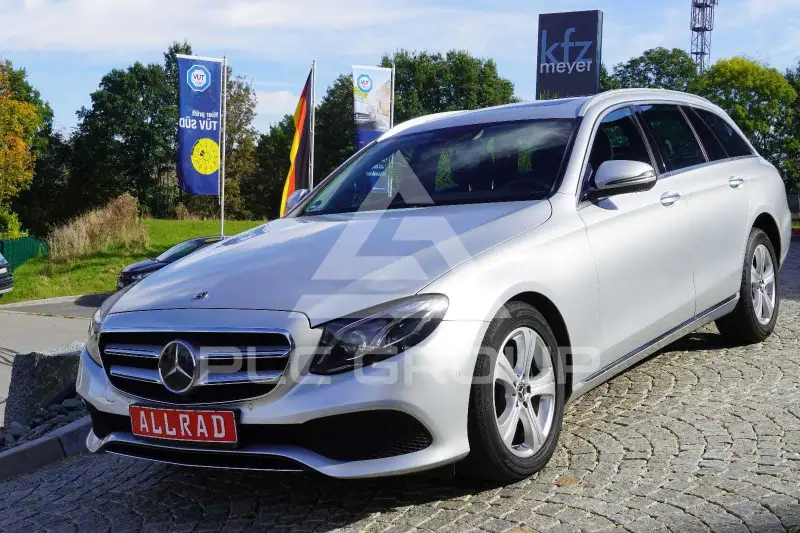 2017 Mercedes Benz E 220