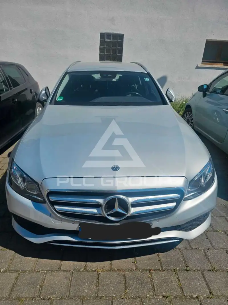 2017 Mercedes Benz E 220