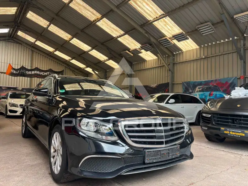 2017 Mercedes Benz E 220