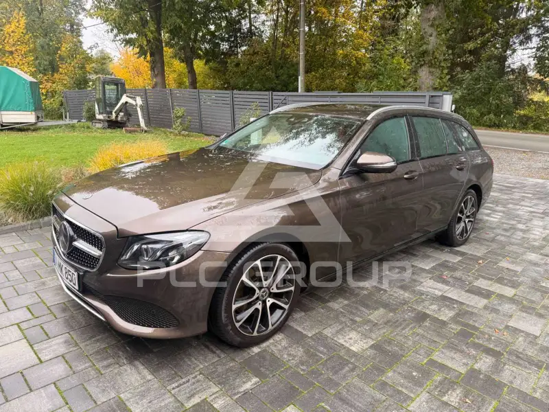 2017 Mercedes Benz E 220