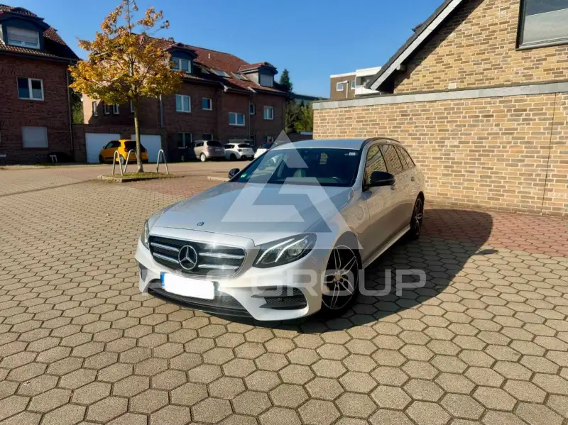 2017 Mercedes Benz E 220