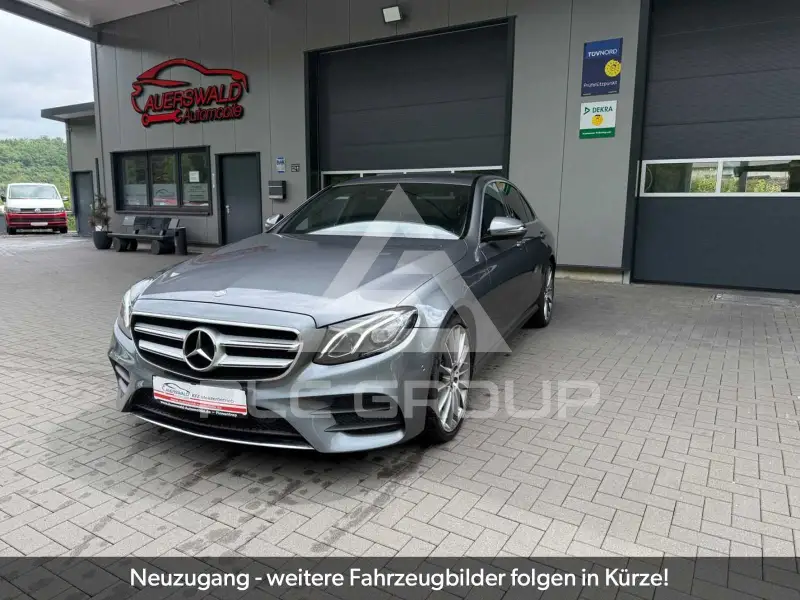 2017 Mercedes Benz E 220