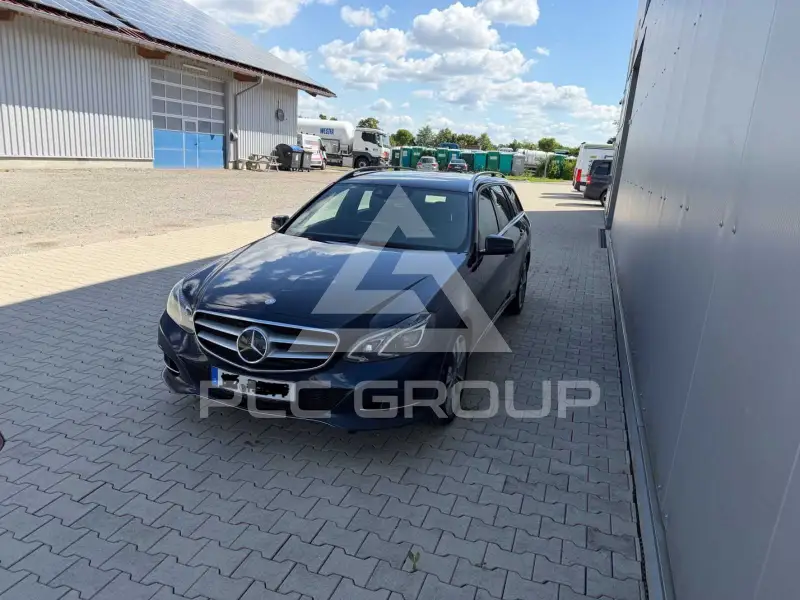 2017 Mercedes Benz E 220