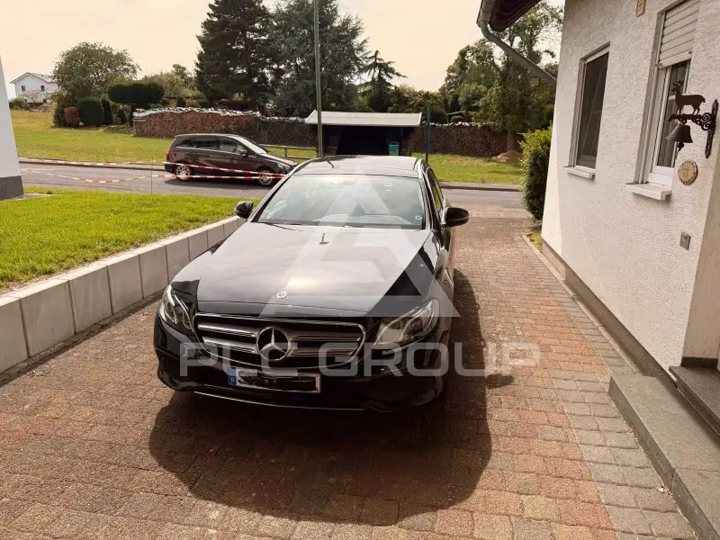 2017 Mercedes Benz E 220