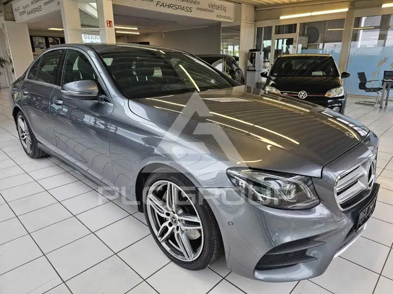 2017 Mercedes Benz E 220