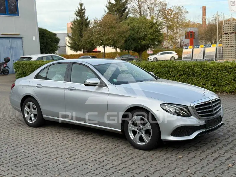 2017 Mercedes Benz E 220