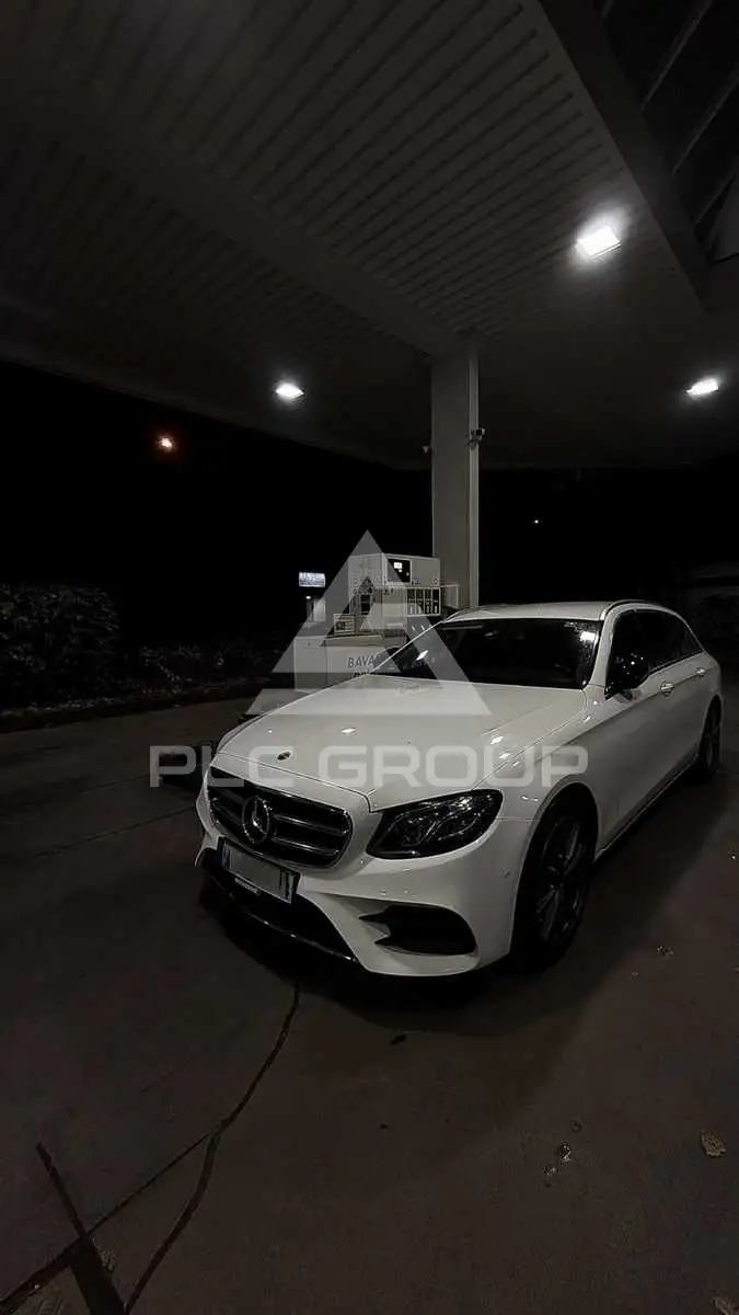 2017 Mercedes Benz E 220