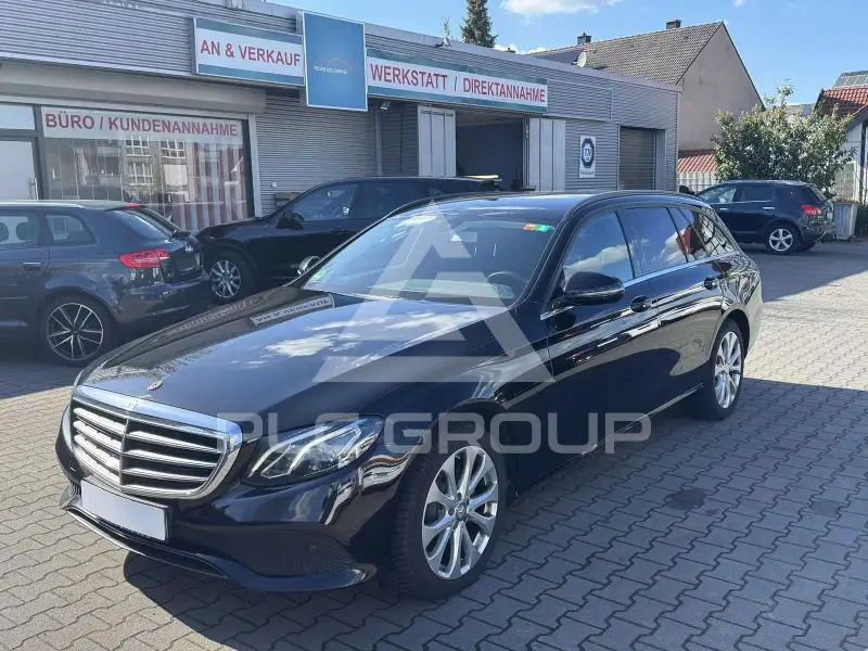 2017 Mercedes Benz E 220