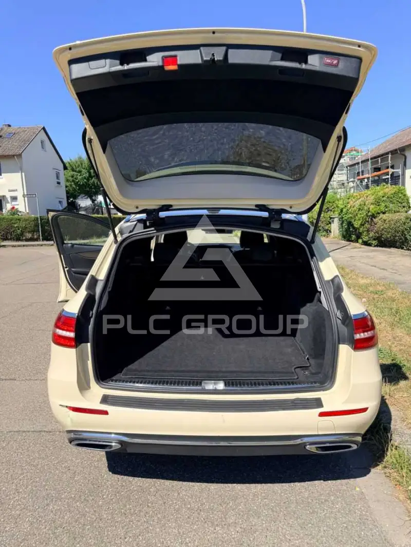 2017 Mercedes Benz E 220