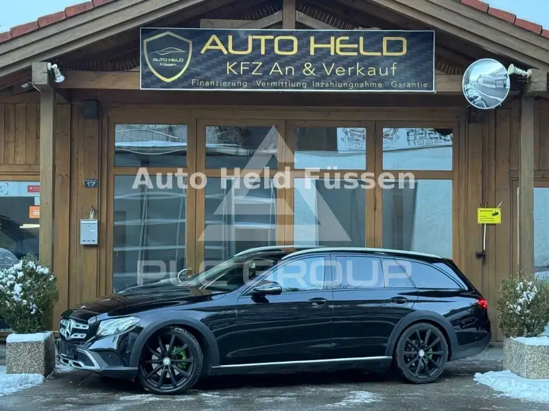 2017 Mercedes Benz E 220