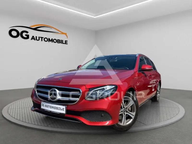 2017 Mercedes Benz E 220
