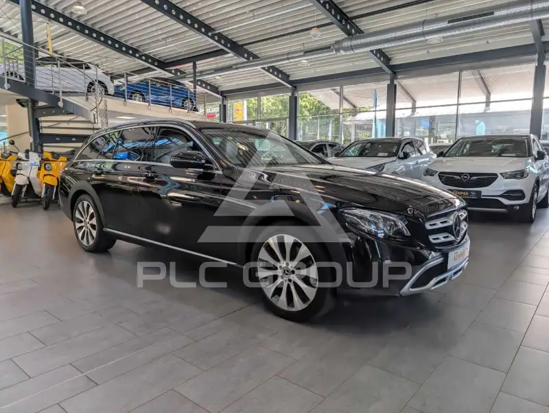 2017 Mercedes Benz E 220