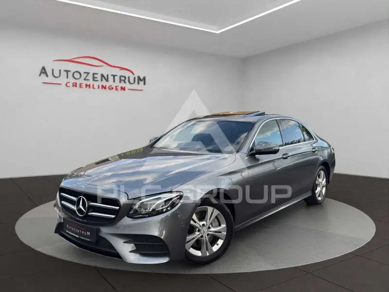 2017 Mercedes Benz E 220