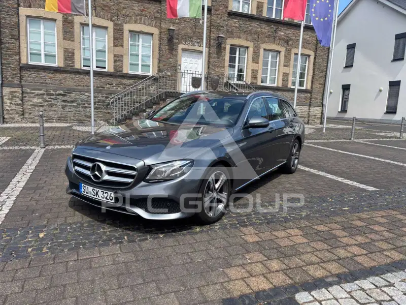 2017 Mercedes Benz E 220