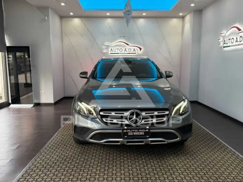 2017 Mercedes Benz E 220