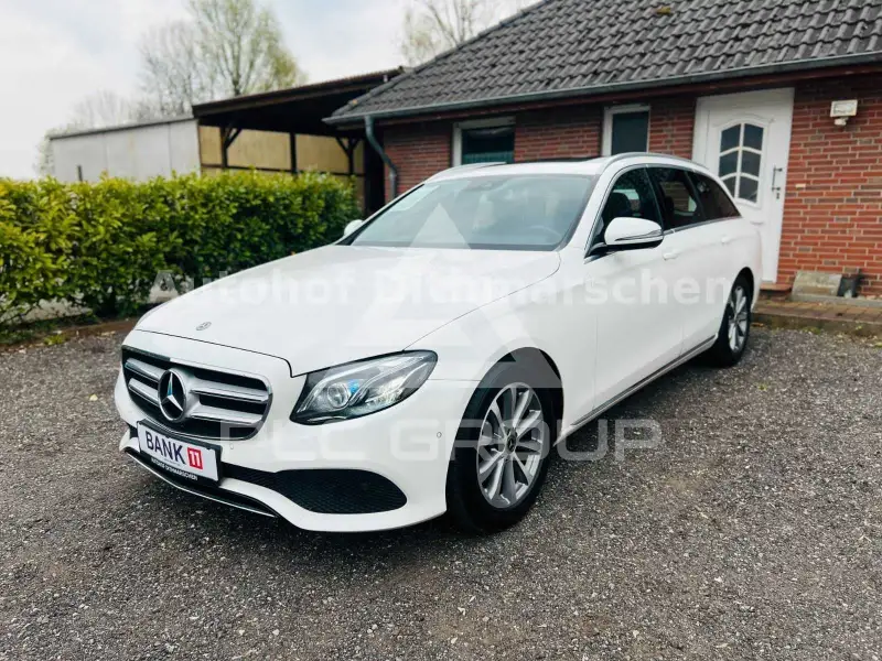 2017 Mercedes Benz E 220