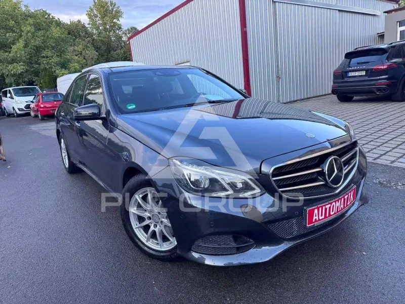 2017 Mercedes Benz E 220
