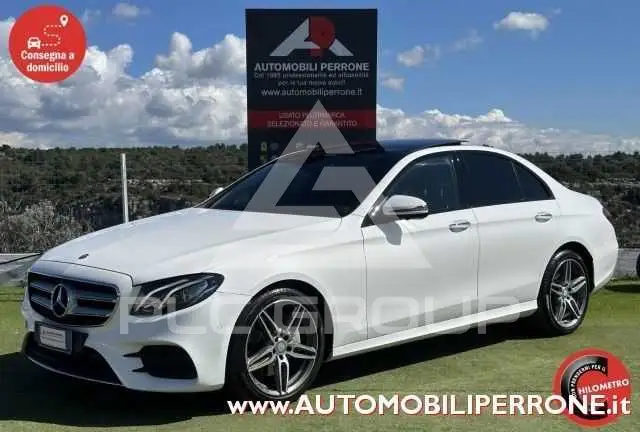 2017 Mercedes Benz E 220