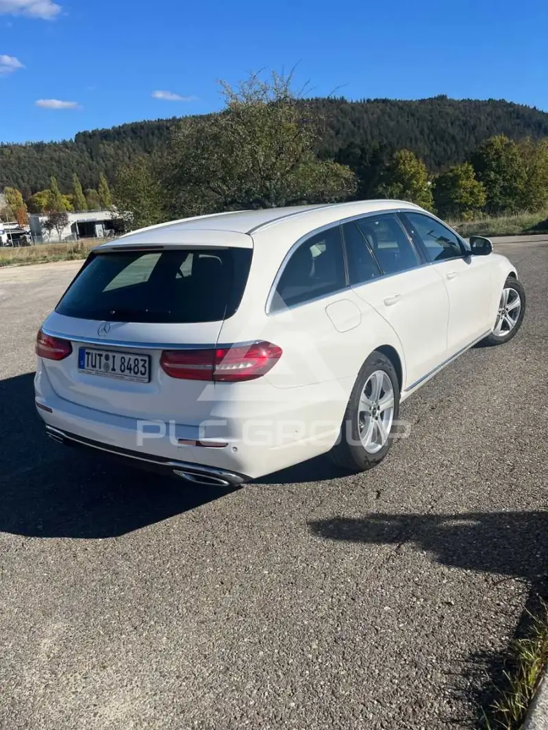 2017 Mercedes Benz E 220