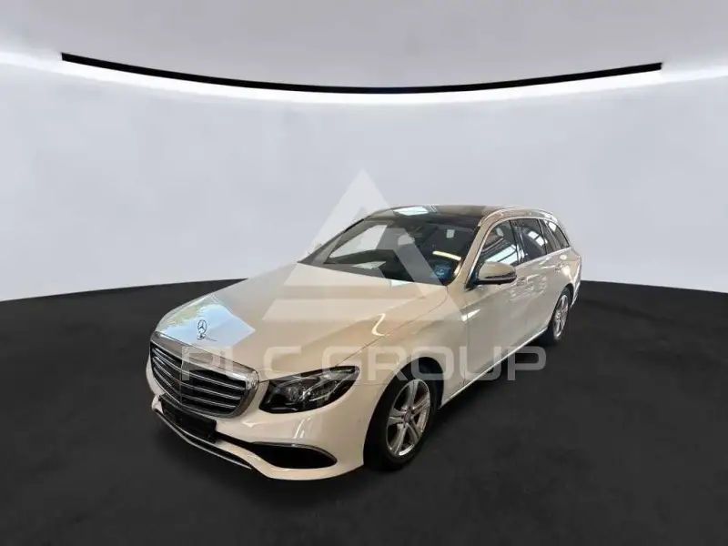 2017 Mercedes Benz E 220