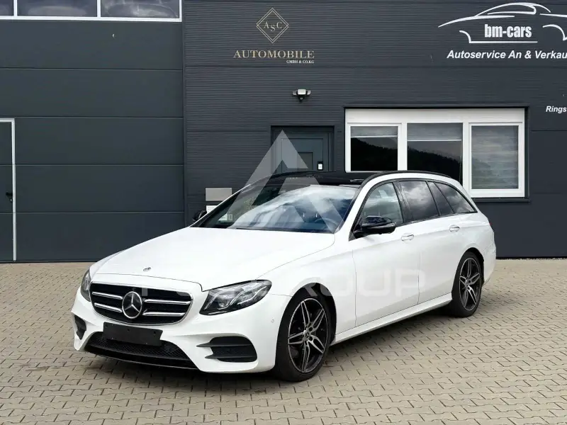 2017 Mercedes Benz E 220