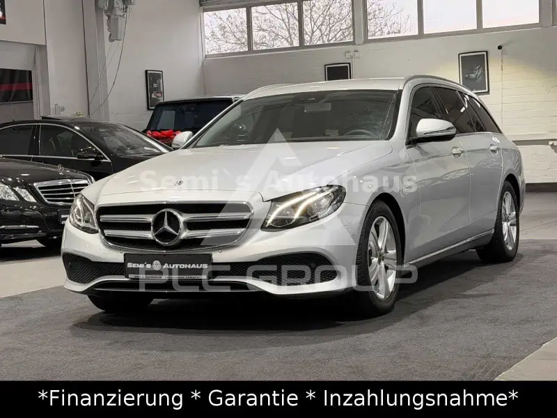 2017 Mercedes Benz E 220