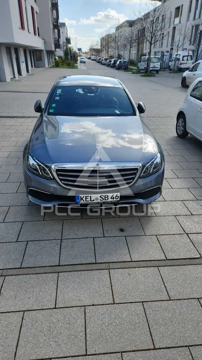 2017 Mercedes Benz E 220