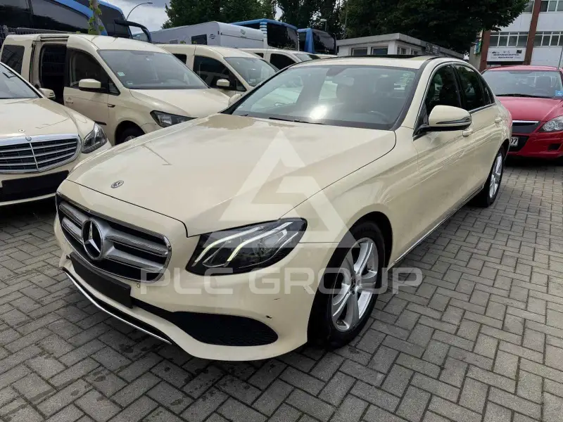 2017 Mercedes Benz E 220