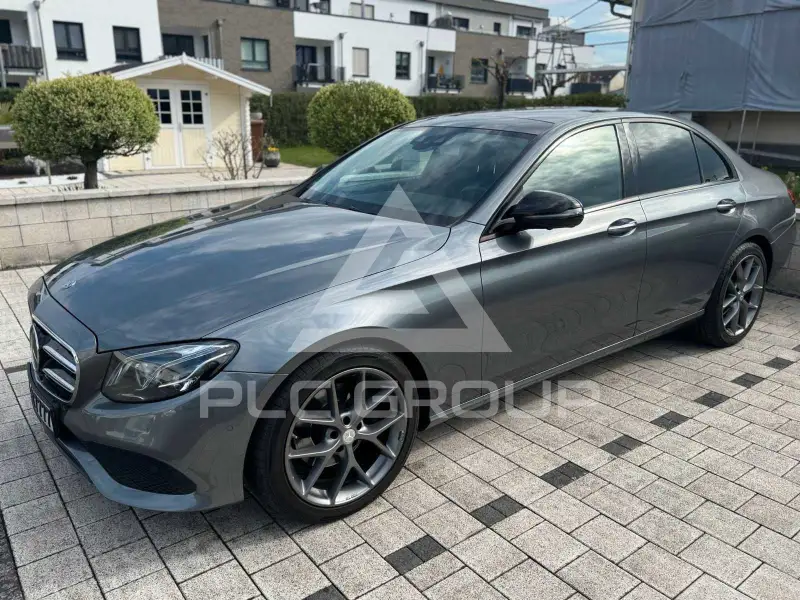 2017 Mercedes Benz E 220