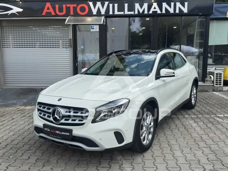 2017 Mercedes Benz GLA 200