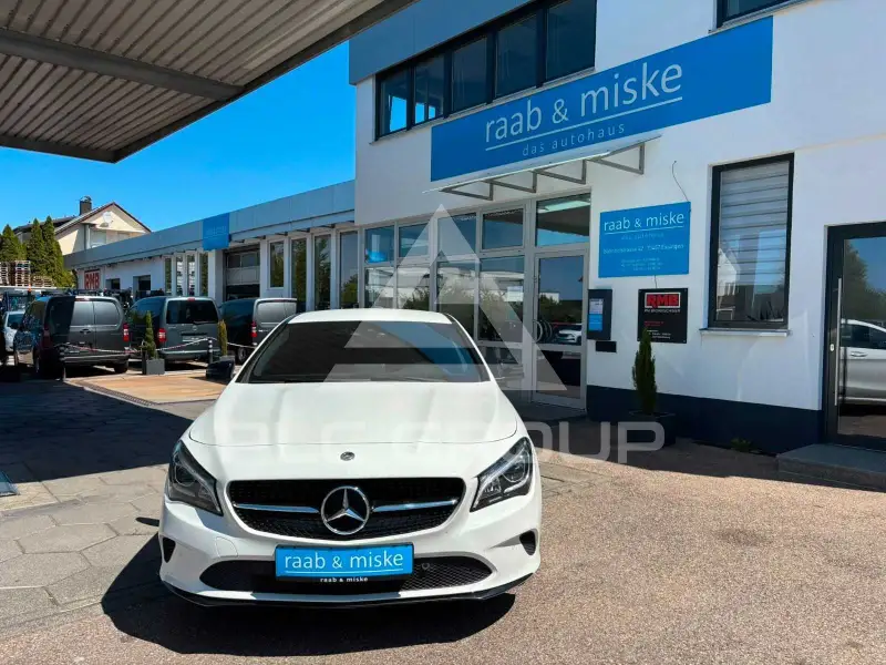 2017 Mercedes Benz CLA 180
