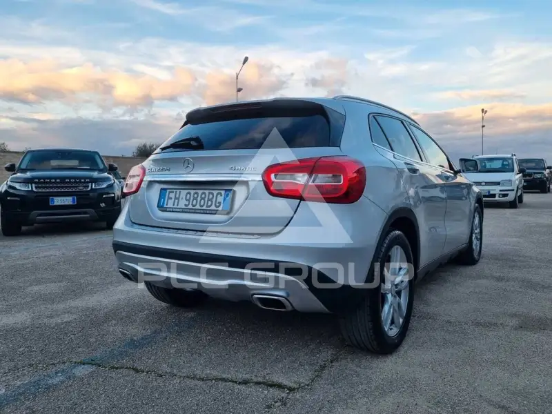 2017 Mercedes Benz GLA 220